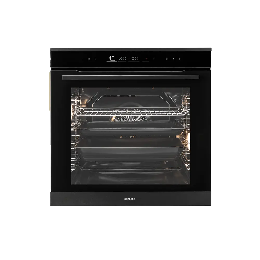 ORANIER Einbaubackofen mit Pyrolyse-Funktion EBP820 freigestellt