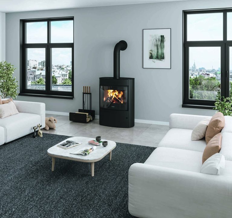 modernes, gemütliches Wohnzimmer, an der Wand ein Feras in Stahl Schwarz